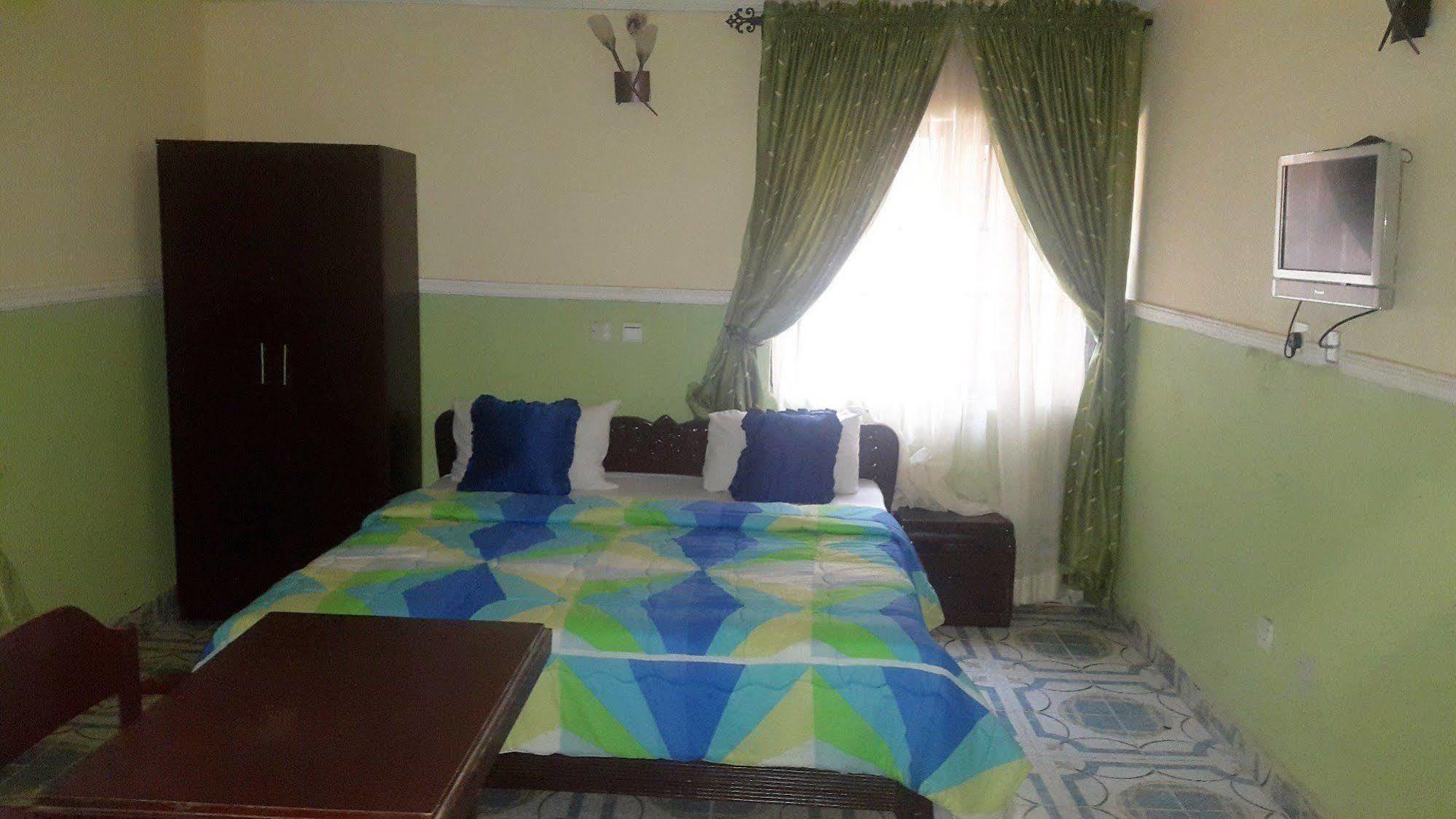 Maria Suites Лагос Экстерьер фото